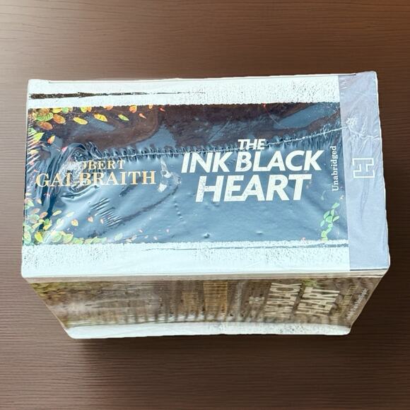Robert Galbraith THE INK BLACK HEART Audiobook CD 27 NEW Cormoran Strike Crime - Picture 3 of 5